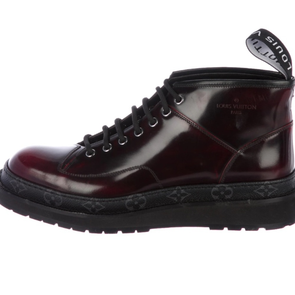 Louis Vuitton Black Ice Leather Boots | Size 9.5